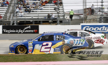 Keselowski Battles to Secure 6th-Place at Martinsville 