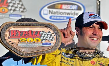 Sam Hornish Jr. Wins At Phoenix For First NNS Victory