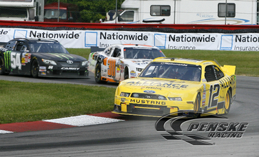 Hornish Battles His Way to a Third-Place Finish