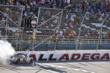 NASCAR XFINITY Series Race Report - Talladega