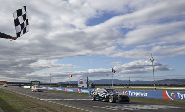 Coulthard salvages Top 10 result at Tasmania SuperSprint