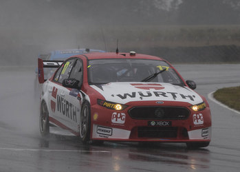 Pye Makes Solid Progress In His Return To V8 Supercars