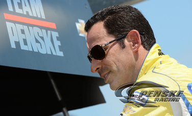 Castroneves Earns Front Row Start for Iowa 250