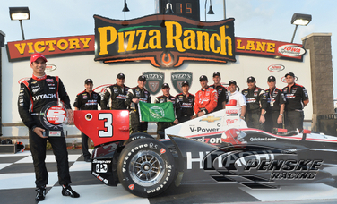 Castroneves and Power Sweep Front Row at Iowa Speedway 