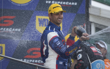 Fabian Coulthard grabs a last lap podium in the PIRTEK Ford at Phillip Island