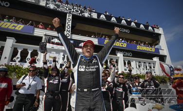 Montoya Wins From the Pole in Pocono INDYCAR 500